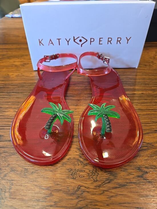 Katy Perry Collections Shoes - Katy Perry Geli Palm Tree Sandal Red / Green 8